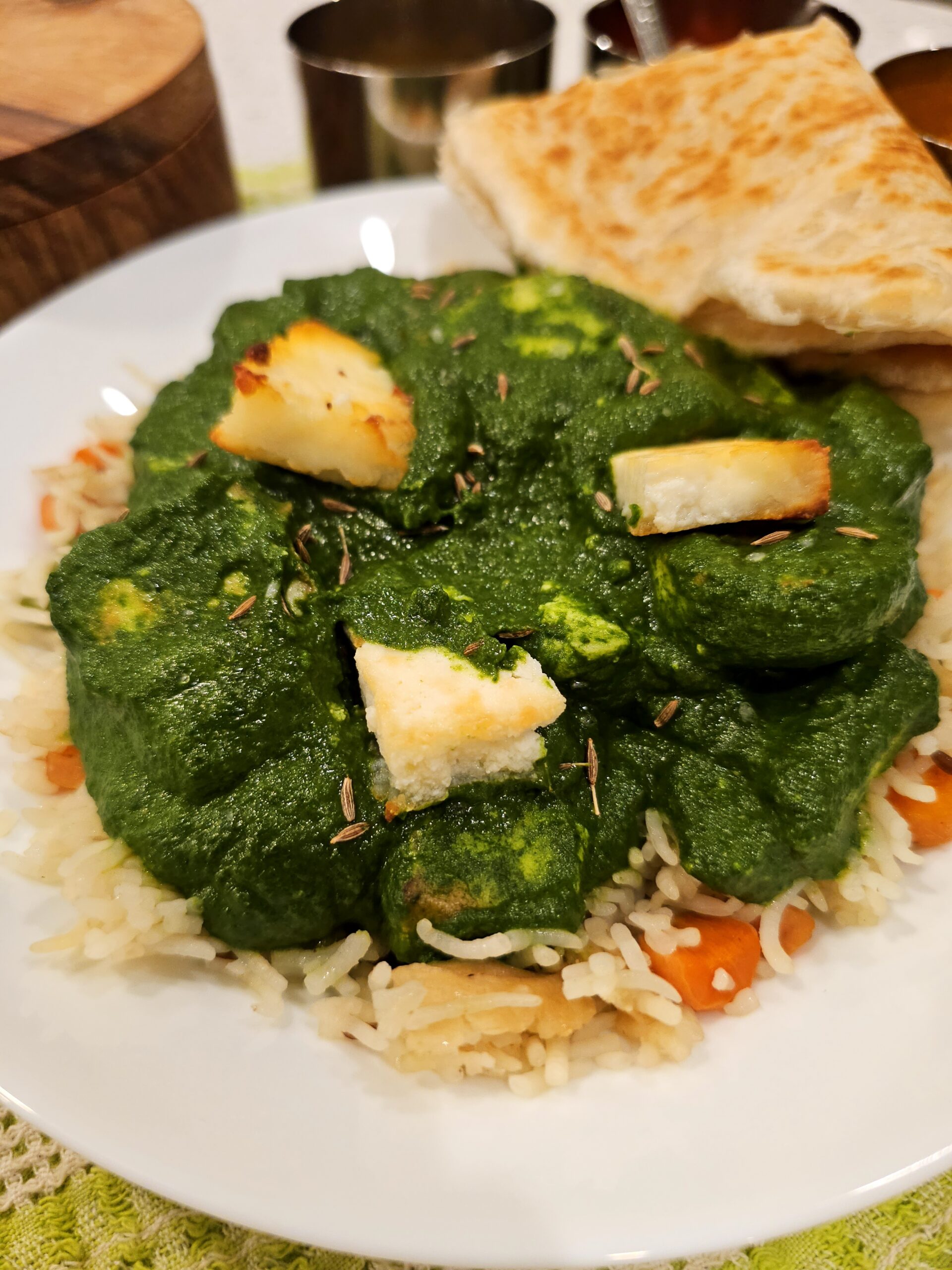 Read more about the article How to Make Palak Paneer (Easy Creamy Curry)