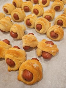 How to Make Pigs in a Blanket